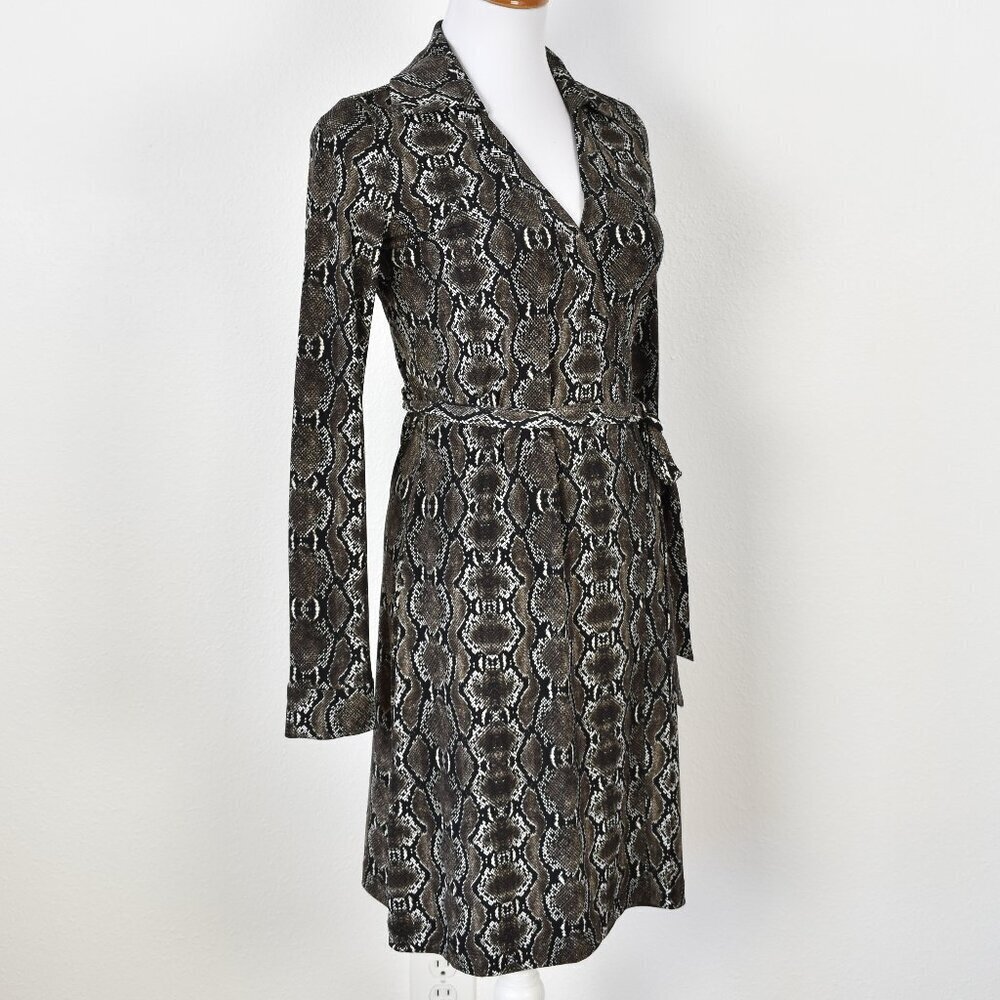 Calvin Klein Snake Print Wrap Dress - 2 - Picture 7 of 9